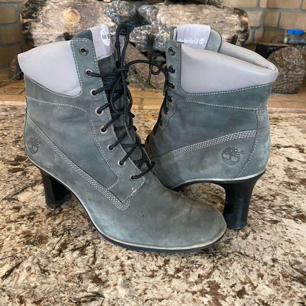 Timberland blue suede lace up ankle boots